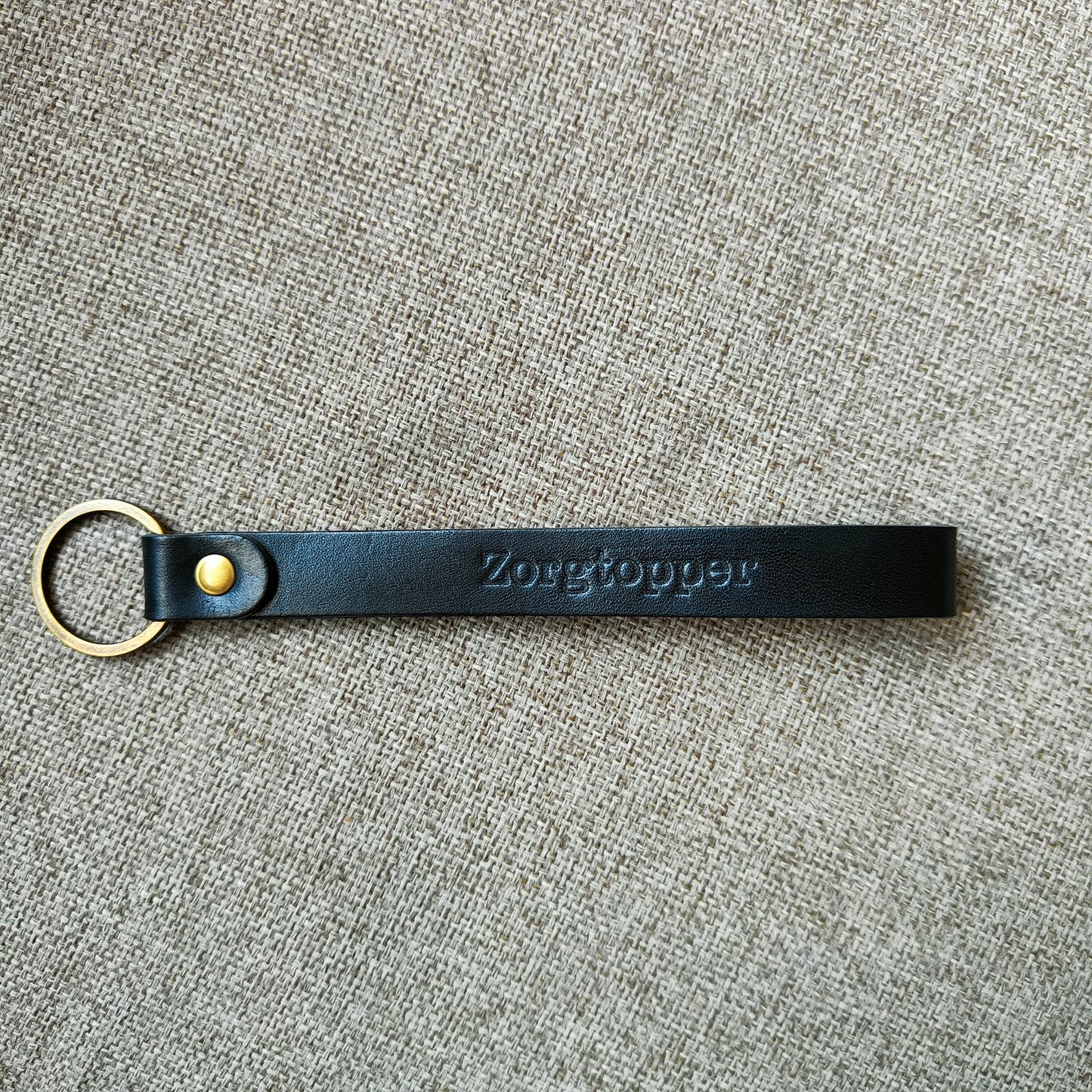 Leren sleutelhanger Deluxe ¨Eigen tekst/ naam¨